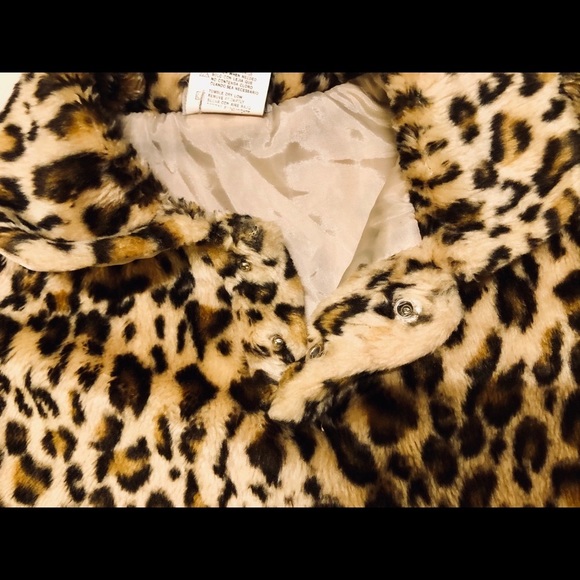 GIRLS LEOPARD JACKET SOFT FUR COAT LINED WHAT TO WEAR SLIPS OVER HEAD 18-24mo - Picture 3 of 6